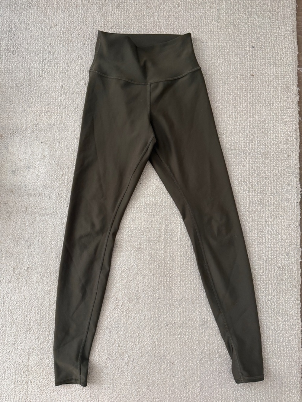 ALO Yoga Dark Green Airlift Leggings